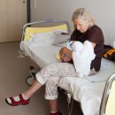 Uroma Renate in andächtiger Ruhe!