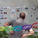 Hannes und Helene feiern ihren ersten Geburtstag im Hinterhof in der Arndtstrasse 59 - und viele, viele liebe Verwandte und Freunde sind mit dabei, juchei.