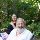 Hannes und Helene feiern ihren ersten Geburtstag im Hinterhof in der Arndtstrasse 59 - und viele, viele liebe Verwandte und Freunde sind mit dabei, juchei.