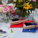 Hannes und Helene feiern ihren ersten Geburtstag im Hinterhof in der Arndtstrasse 59 - und viele, viele liebe Verwandte und Freunde sind mit dabei, juchei.