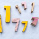 Hannes und Helene feiern ihren ersten Geburtstag im Hinterhof in der Arndtstrasse 59 - und viele, viele liebe Verwandte und Freunde sind mit dabei, juchei.