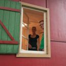 Berlin-Mahsdorf. Im Kellner-HÃ¤uschen mit vielen Freunden. Anfang Juli 2012.