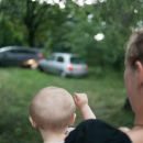 Berlin-Mahsdorf. Im Kellner-HÃ¤uschen mit vielen Freunden. Anfang Juli 2012.