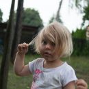 Berlin-Mahsdorf. Im Kellner-HÃ¤uschen mit vielen Freunden. Anfang Juli 2012.