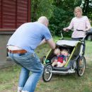 Endlich Sommer! Mitte Juni waren wir mit Papi im Mahlsdorfer HÃ¤uschen - und viele Leute haben uns besucht. Toll! Sonntag mit Silke & Ilja, Susanne, Henry und Edda.