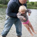 Endlich Sommer! Mitte Juni waren wir mit Papi im Mahlsdorfer HÃ¤uschen - und viele Leute haben uns besucht. Toll! Sonntag mit Silke & Ilja, Susanne, Henry und Edda.