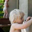 Endlich Sommer! Mitte Juni waren wir mit Papi im Mahlsdorfer HÃ¤uschen - und viele Leute haben uns besucht. Toll!