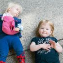 Skeptischer Blick von helene auf Rita.